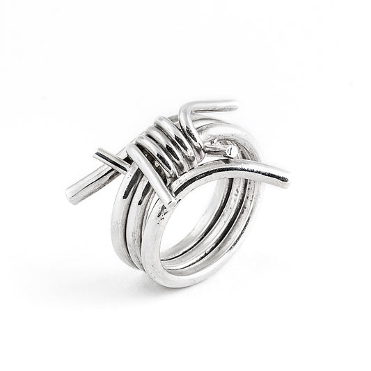 Infinite Knot Ring